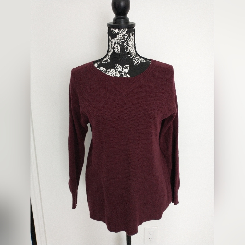 American Eagle Red Long Sleeve Top